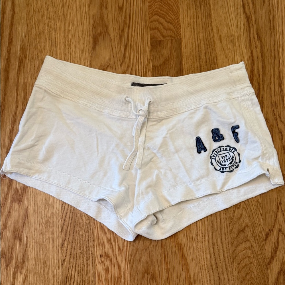 Abercrombie & Fitch White Athletic Shorts Lightweight cotton